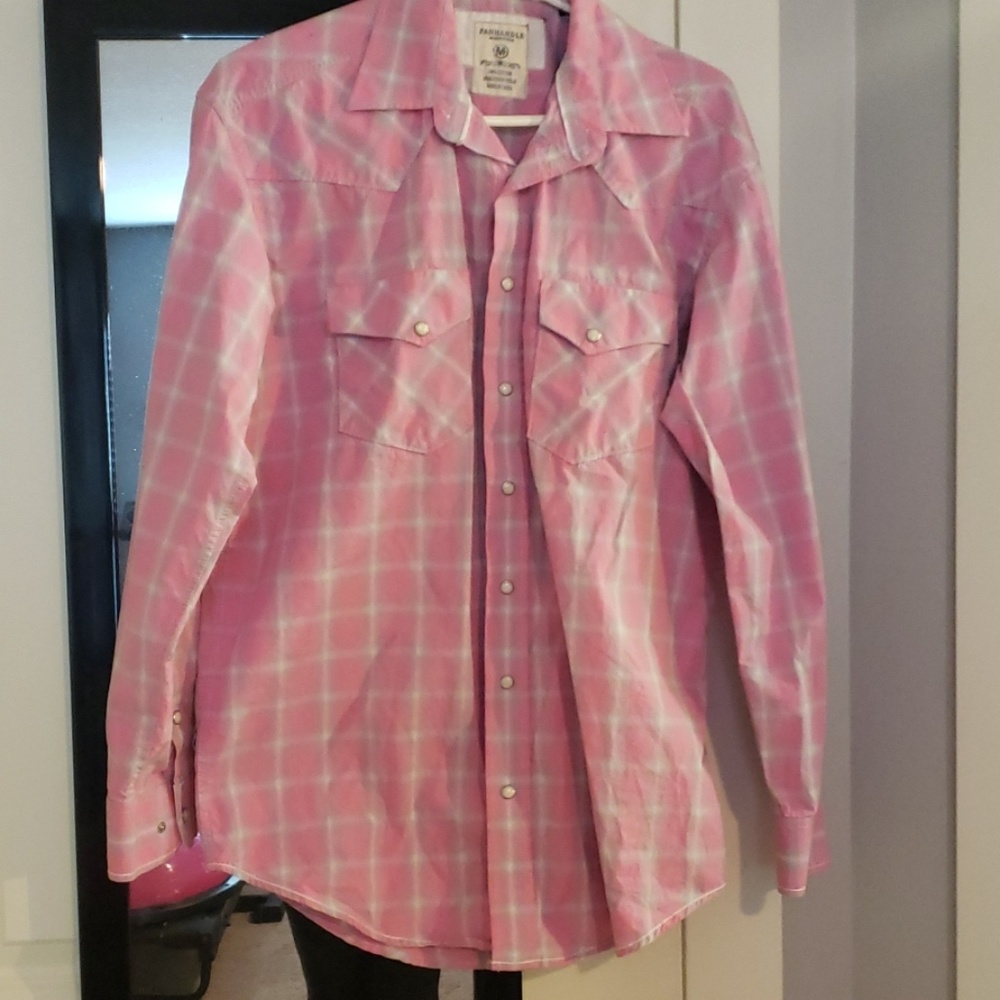 Button down womans tshirt